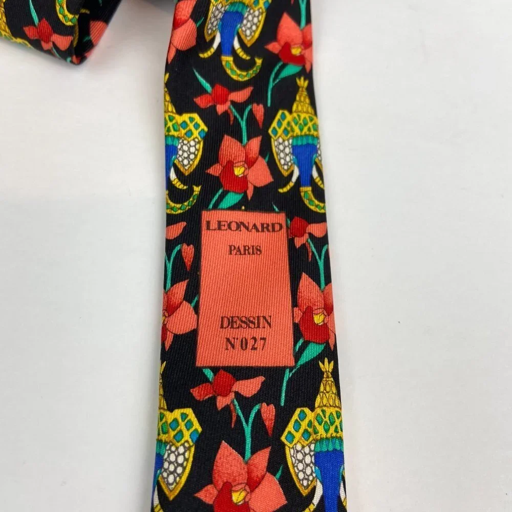 Leonard Paris | Silk Floral ElephantsTie